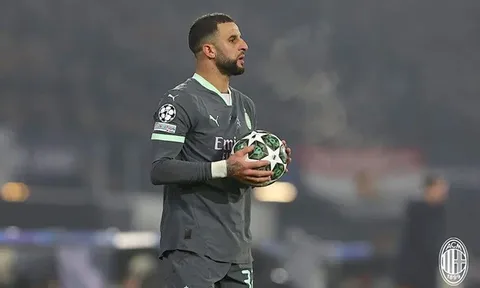Kyle Walker thẳng thắn chỉ ra vấn đề của AC Milan sau trận thua Feyenoord