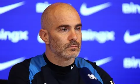 Mất tiền đạo, Enzo Maresca chỉ trích lịch thi đấu bất hợp lý của Chelsea