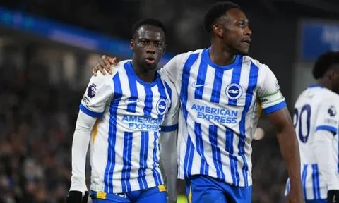 Chelsea thua thảm Brighton, nguy cơ văng khỏi top 4