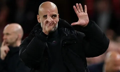 Guardiola mỉa mai Liverpool: "Họ có thể đạt 99 điểm, nhưng không phải 100"