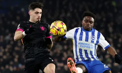 Sancho không phải cầu thủ tệ nhất Chelsea trong trận thua 0-3 Brighton