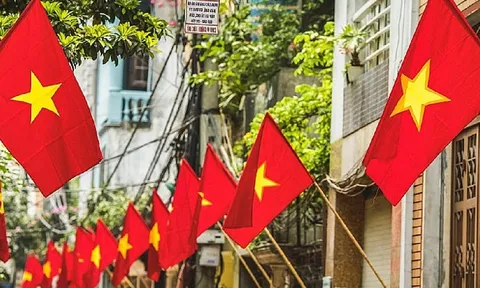 Dịp lễ 30/4-1/5/2025, người lao động được nghỉ bao nhiêu ngày?