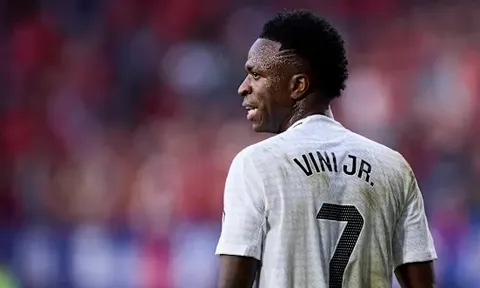 Real gửi kiến nghị lên La Liga, bảo vệ Vinicius