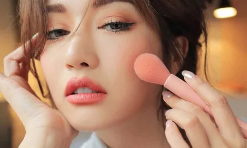 Tuyệt chiêu  giúp bạn có lớp makeup đẹp và giữ cho vẻ ngoài luôn tươi trẻ