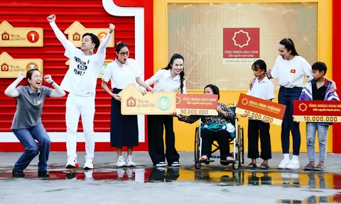 Tuấn Hưng và vợ doanh nhân trích tiền túi tặng trẻ em mồ côi khi tham gia show thiện nguyện
