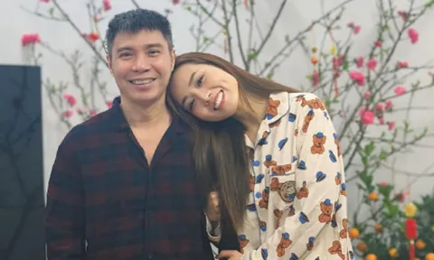 NSND Công Lý được vợ dìu đi siêu thị, khán giả thốt lên một câu gây bất ngờ