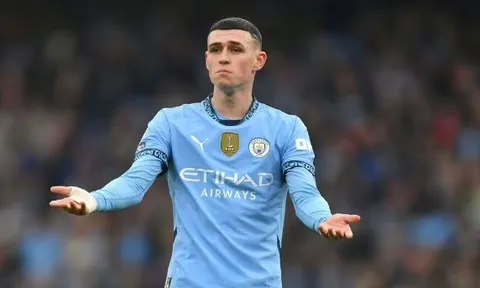 Phòng thay đồ Man City không thể hiểu sở thích của Phil Foden