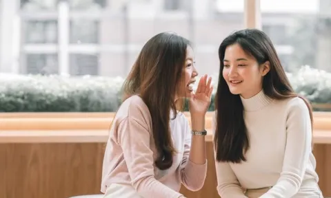 3 câu đừng nói trước mặt người quen, người thông minh thường giữ im lặng
