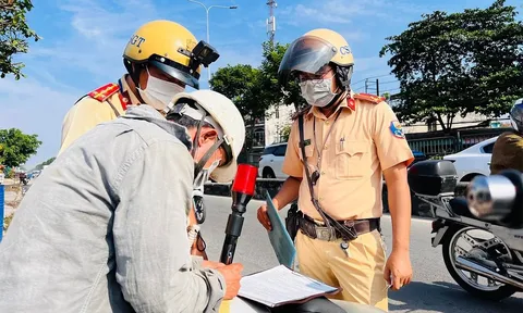Từ nay đến 31/12/2025: Những hành vi này bị cấm khi tham gia giao thông, vi phạm sẽ bị CSGT phạt nặng