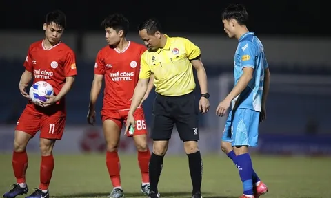 Sếp lớn lên tiếng, công tác trọng tài V-League sẽ được cải thiện?
