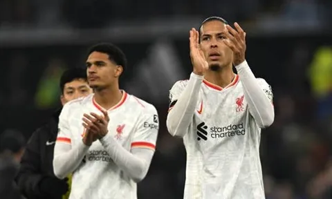 Liverpool chẳng mạnh như vẫn tưởng