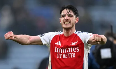 "MU lẽ ra phải thâu tóm Declan Rice"