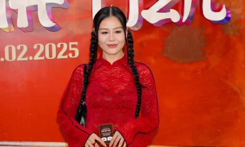 Nam Thư xuất hiện trên thảm đỏ sự kiện sau ồn ào, lập tức gây chú ý vì chi tiết này