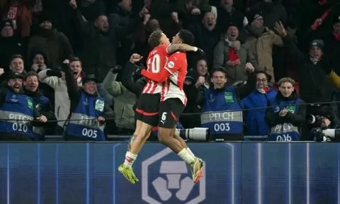 PSV ngược dòng đánh bại Juventus, Ryan Flamingo tỏa sáng với bàn thắng quyết định