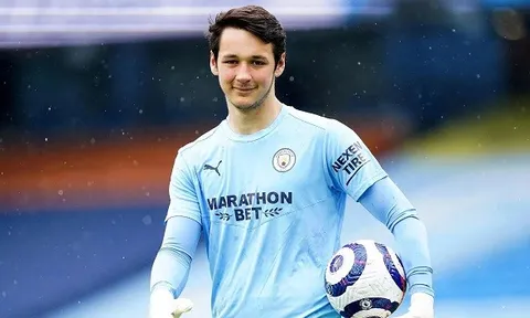Man City và bài toán thủ môn: James Trafford có phải là lựa chọn lý tưởng?