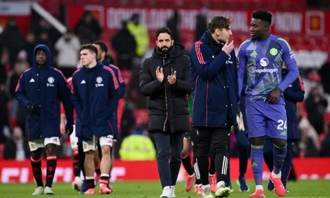 NÓNG! Amorim xác nhận, MU cùng lúc đón 3 cú hích đấu Everton