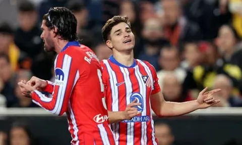 Atletico thắng dễ Valencia; Barca nhọc nhằn giành 3 điểm trước Las Palmas