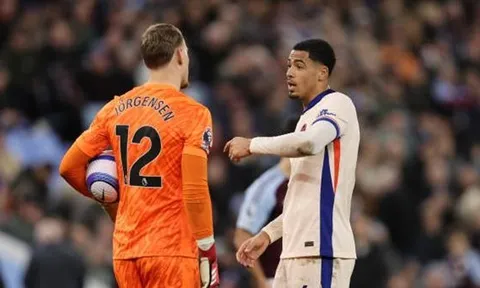 Chelsea và bài toán nan giải nơi khung gỗ