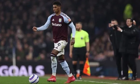 Enzo Fernandez bị réo tên ở bàn gỡ hòa của Villa