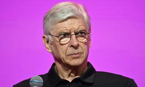 "Bạn phải giữ hy vọng! Arsenal có 20% cơ hội vô địch"
