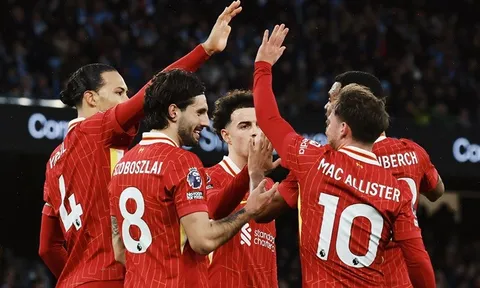Liverpool nhận thưởng lớn nếu vô địch Ngoại hạng Anh mùa này