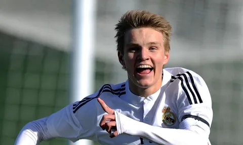 Arsenal có thể lặp lại kịch bản của Martin Odegaard để mua thần đồng Real