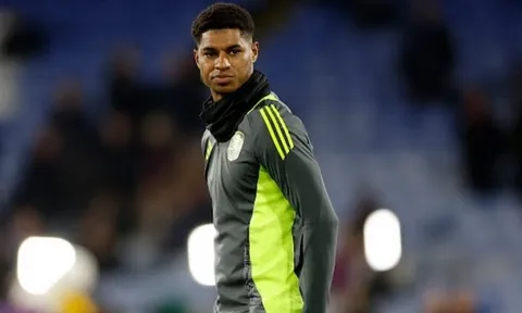Chỉ chơi 22 phút, Rashford mất hút trong ngày Villa thảm bại