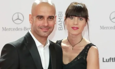 Diễn biến mới vụ ly hôn của Pep Guardiola