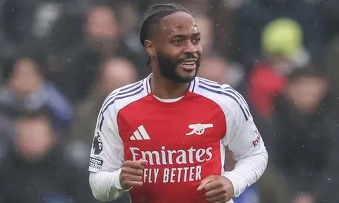 Nội bộ Arsenal đã ngầm hiểu tương lai Sterling