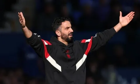 "Amorim đang phá hủy tinh thần phòng thay đồ Man United"