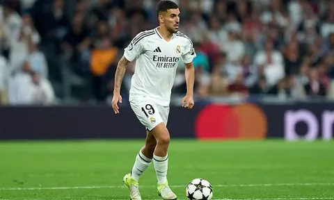 Real Madrid nhận tin sốc từ trụ cột hàng tiền vệ
