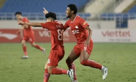 Sao V-League học hỏi Trent Alexander-Arnold