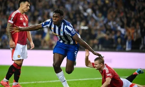 41 triệu bảng cho 'Bò mộng' Samu Omorodion là thương vụ trong mơ với Arsenal