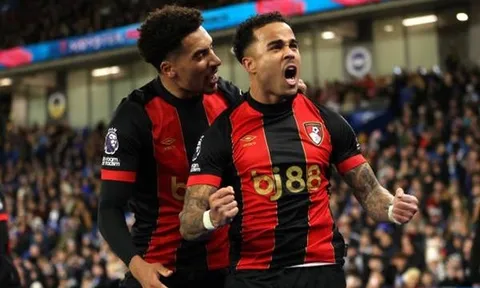 Chelsea khủng hoảng hàng công: Justin Kluivert có phải lời giải?