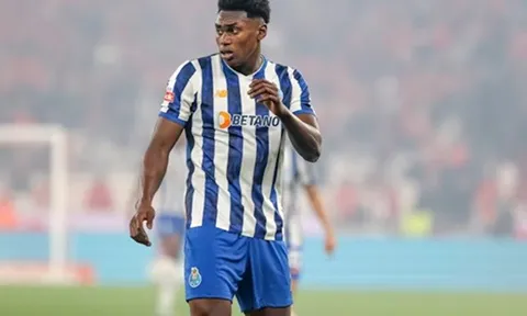Chelsea và Arsenal quyết đấu vì tiền đạo Porto