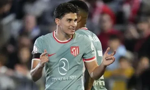Julian Alvarez: Từ kép phụ ở Manchester City đến ngôi sao sáng tại Atletico Madrid
