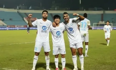 Nam Định chia tay loạt ngoại binh sau thảm bại 0-7