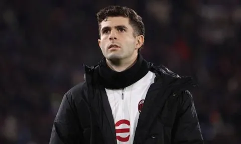 Sếp lớn AC Milan gieo sầu cho các đội bóng Anh