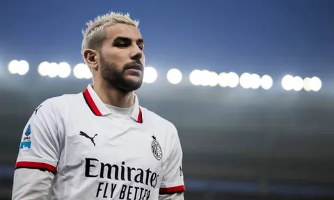 Diễn biến vụ Theo Hernandez rời AC Milan: 2 ông lớn thành Manchester nhập cuộc