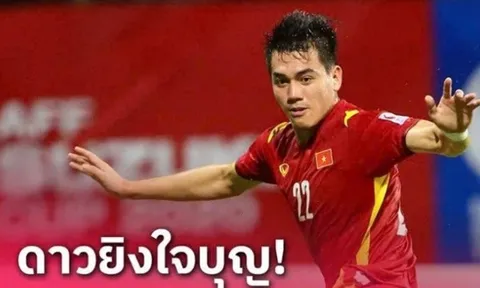 Báo Thái Lan so sánh QBV Tiến Linh với 2 huyền thoại