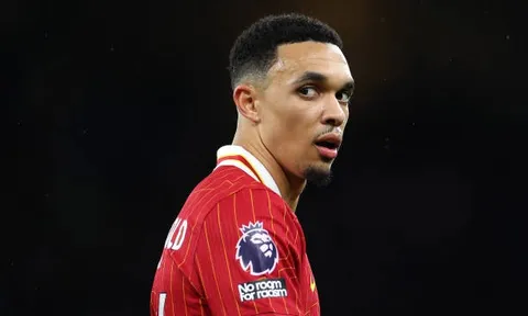 NÓNG! Real đẩy mạnh thương vụ Alexander-Arnold