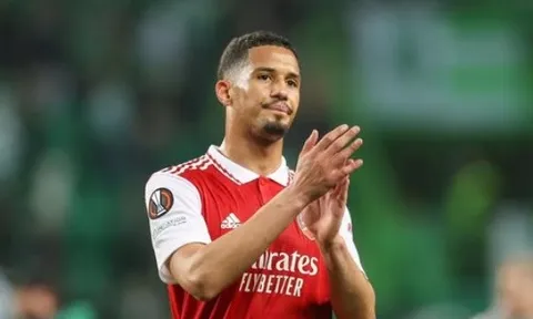 NÓNG! Real sẵn sàng chờ đợi mua Saliba miễn phí