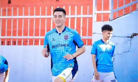 HLV Bình Dương ca ngợi Tiến Linh sau chiến thắng 1-0