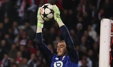 'Không thể theo kịp PSG'