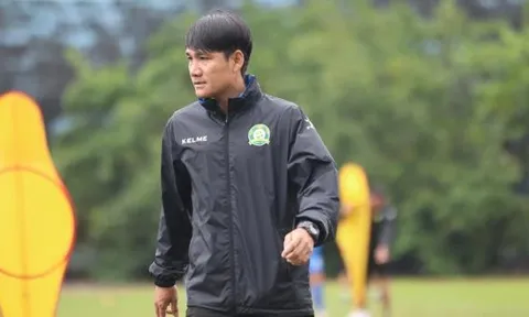 Chia tay Anh Đức, Bình Phước chọn cựu Quả bóng vàng làm HLV tạm quyền