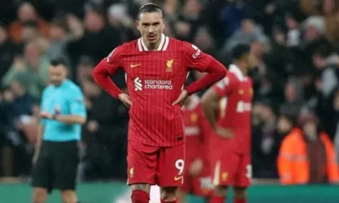 Tài năng 19 tuổi có thể chấm dứt sự nghiệp của Nunez tại Liverpool