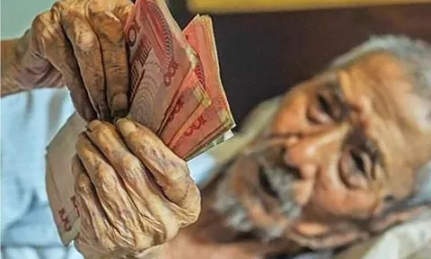 4 con giáp kín tiếng càng về già càng phát tài, vận may bất ngờ, tiền bạc dư dả cho con cháu