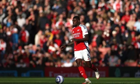 Barca có thể từ chối chữ ký 0 đồng từ Arsenal