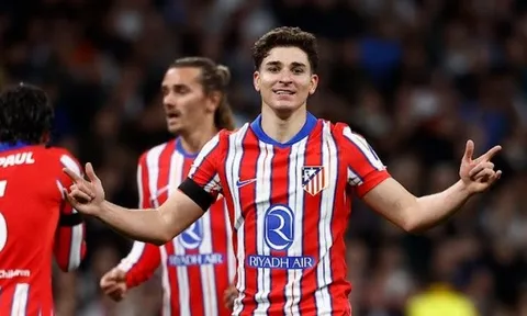 Đẳng cấp! Alvarez lại khiến Man City hối tiếc