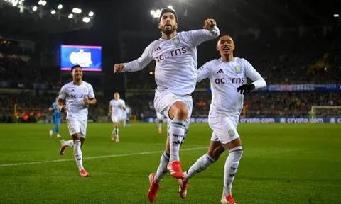 Villa thắng, nhưng Rashford đã thua